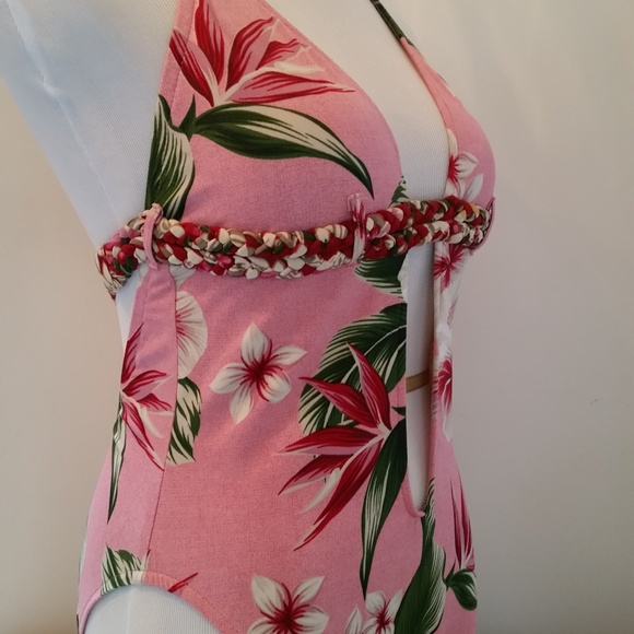 Lucky Brand Floral open V swimsuit. - Picture 5 of 8